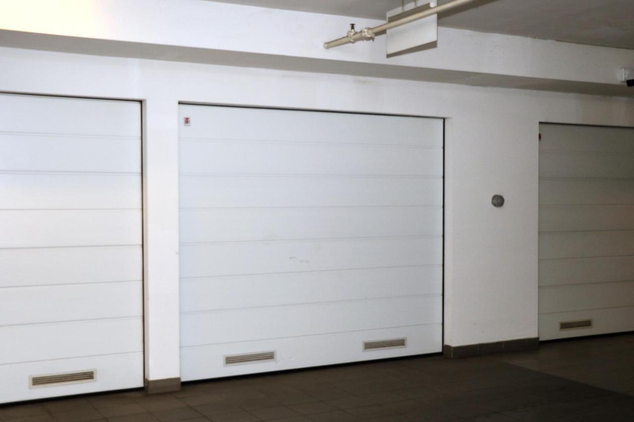 Apartment Elena 1, Zagreb City With Garage Eksteriør billede