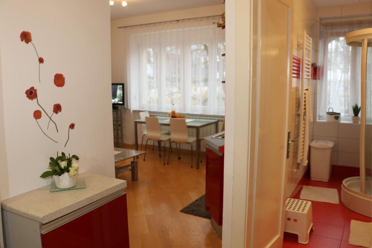 Apartment Elena 1, Zagreb City With Garage Eksteriør billede